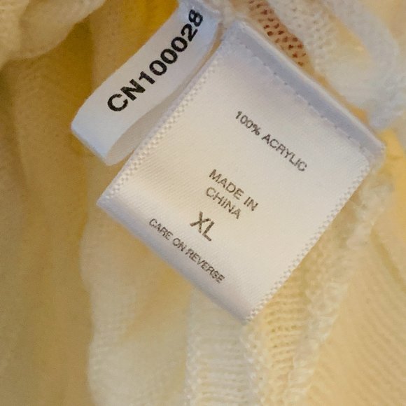 XL Dolman Short Sleeve Cream Sweater - Picture 3 of 3